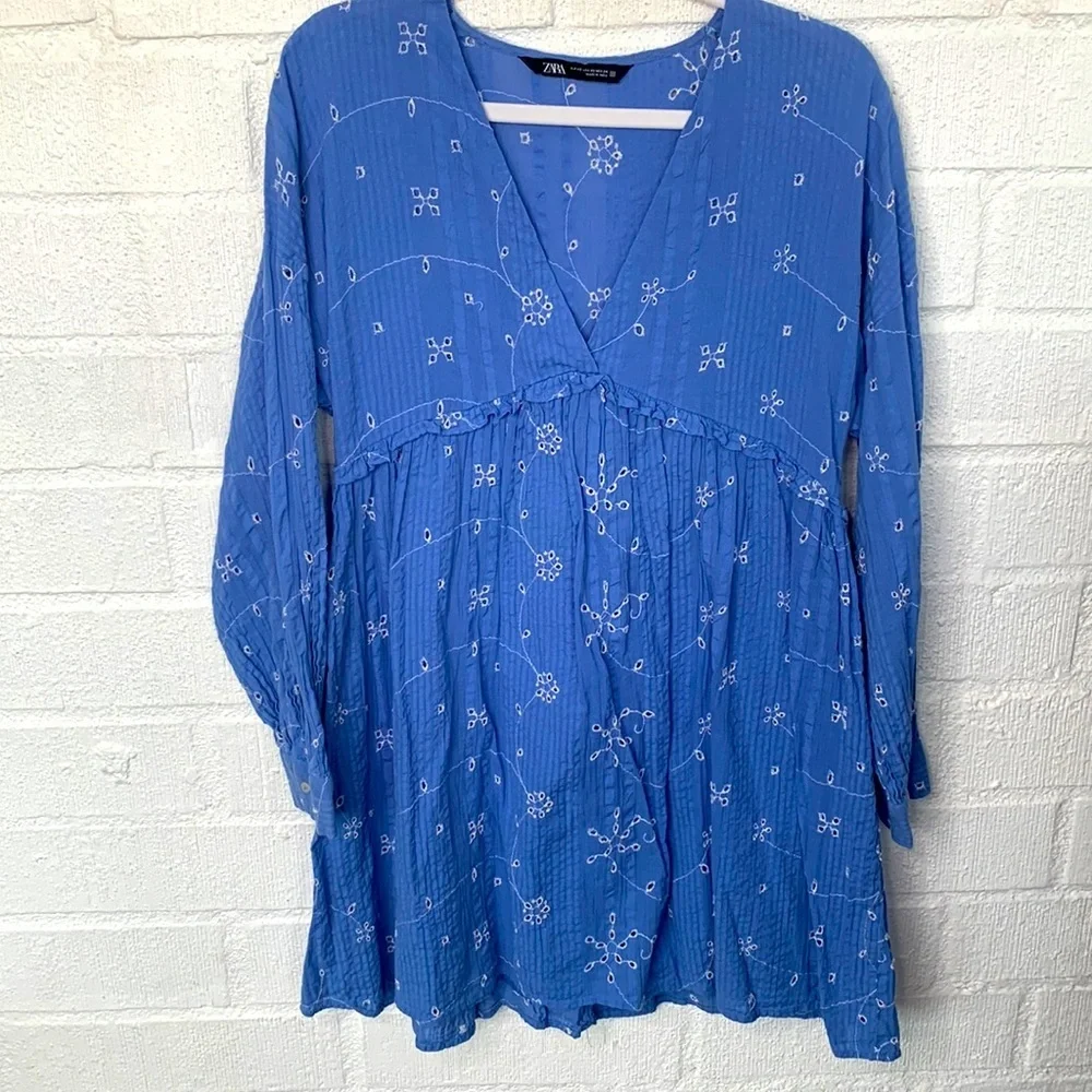 Zara Embroidered Babydoll Eyelet Blue V-Neck Long Sleeve Mini Dress size XS